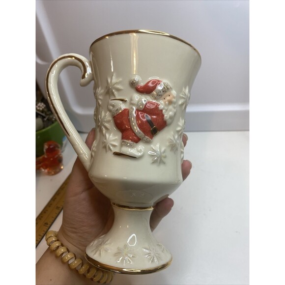 LENOX VERY MERRY Santa Skating PERSONALIZED “Wayne ” MUG - Picture 2 of 6